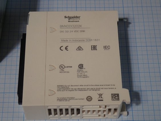 Модуль Schneider Electric BMXDDI3202K 391001 Made in Indonesia