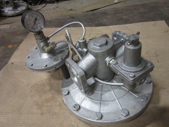 Регулятор низкого давления газа РДБК1-25 25/32 диаметр седла Ф21мм входное давление 12Атм