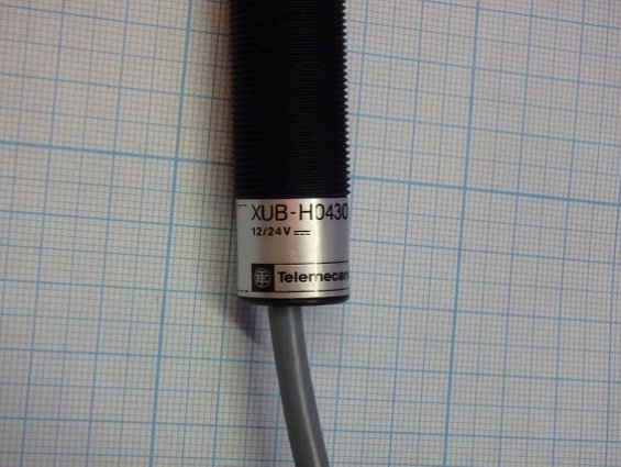 Датчик фотоэлектрический xub-h0430 12-24V 62863 8813 photoelectric sensor
