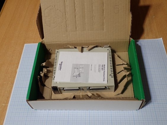 Модуль Schneider Electric TSXAEY1600 Made in France