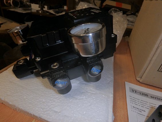 Позиционер пневматический Yt-1200RD531S0 AIR CONNECTION (N)PT-1/4 SUPPLY PRESSURE
