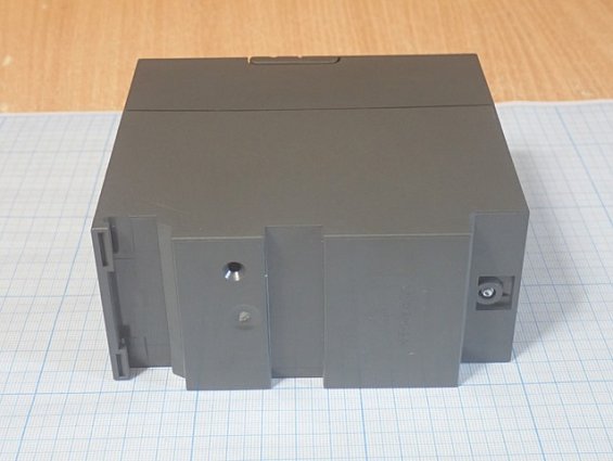 Блок питания SIEMENS 6ES7 307-1EA01-0AA0 бывший в употреблении ПОЧТИ НОВЫЙ