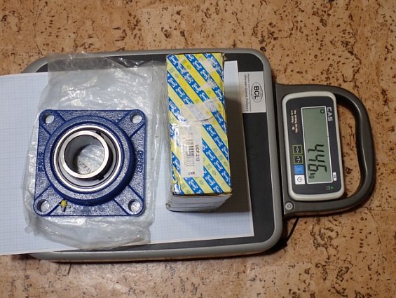 Подшипник SNR UCF.212