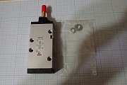 Распределитель CAMOZZI 454-015-22 Made in Italy