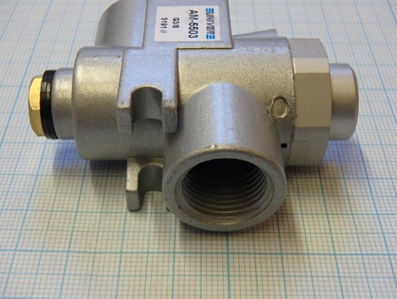 Пневмоклапан блокирующий UNIVER AM-5503 am5503 G3/8 D9.5mm blocking valve