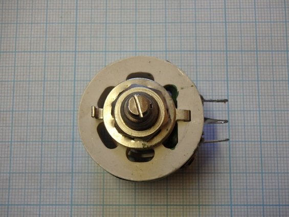 Резистор переменный проволочный ППБ-15Д Мощность 15Вт. R=1 кОм. +-5% ОЖО 468555ТУ 1985г.в.