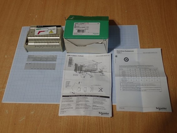 Клеммный блок Schneider Electric ABE7-CPA03 Modicon BASE 8 ANALOG CHANEL Made in Latvia