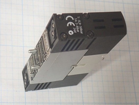 Распределитель FESTO VSVA-B-M52-MZH-A2-1R2L 534785 БЫВШИЙ В УПОТРЕБЛЕНИИ