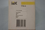 Трансформатор тока измерительный ИЭК IEK ТТИ-А ITT10-2-05-0200 200/5 5ВА 0.66кВ класс точности 0.5