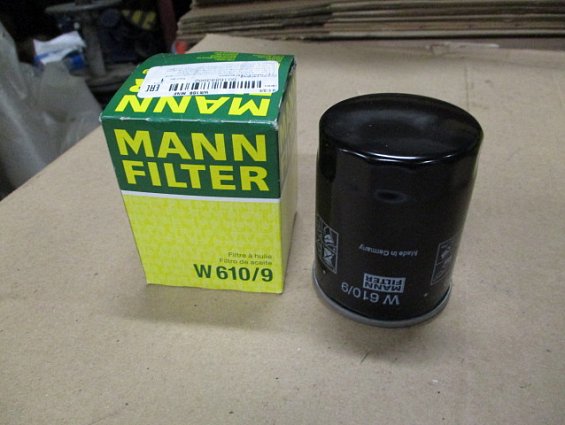 Фильтр масляный MANN-FILTER W610/9 двигателя 2AZ автомобиля ТОЙОТА RAV4 2008г.в.