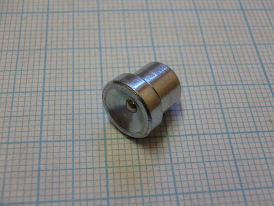 Пресс-масленка заколачиваемая воронкообразная 8х10мм D1A прямая круглая