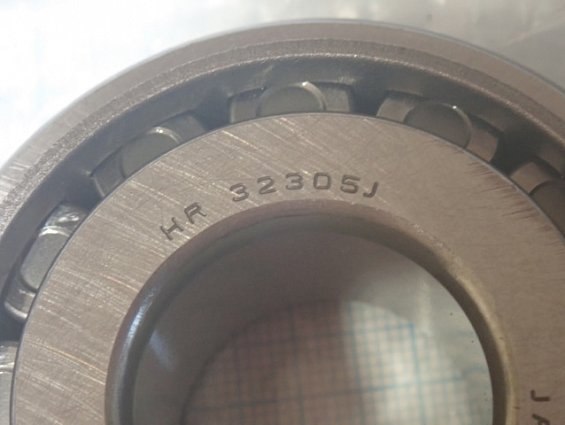 Подшипник NSK HR32305J JAPAN БЕЗ КАРТОННОЙ ОРИГИНАЛЬНОЙ УПАКОВКИ