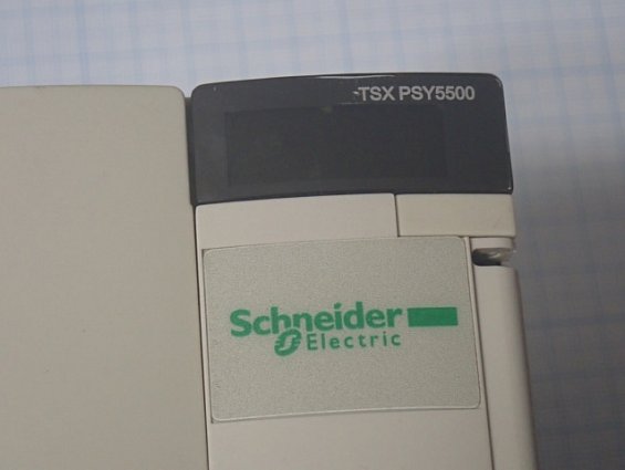 Модуль питания Schneider Electric TSXPSY5500 бывший в употреблении ПОЧТИ НОВЫЙ