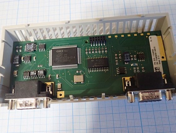 Адаптер Schneider Electric 170int11000 новый без оригинальной упаковки коммуникационный