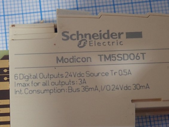 Модуль Schneider Electric TM5SDO6T 407464 Made in Austria