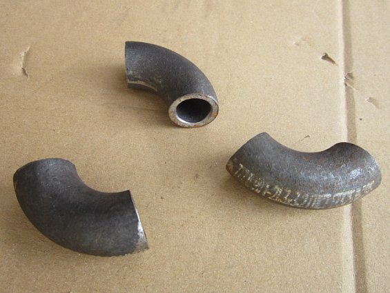 Отвод стальной крутоизогнутый 90гр 1-21.3х3.2мм толстостенный для пара ст20 ГОСТ17375-2001