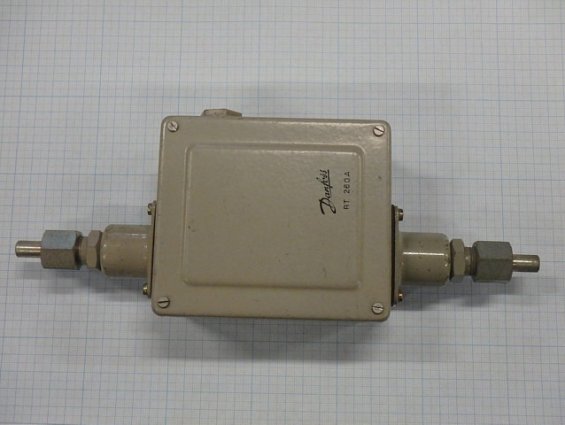 Реле давления дифференциальное Danfoss RT260А 2хG3/8 017D002166 дифференциал 0.30bar