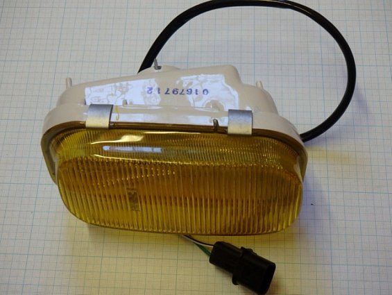 Фара противотуманная левая желтого цвета 01-214-2009L-YV1 LUCID DEPO