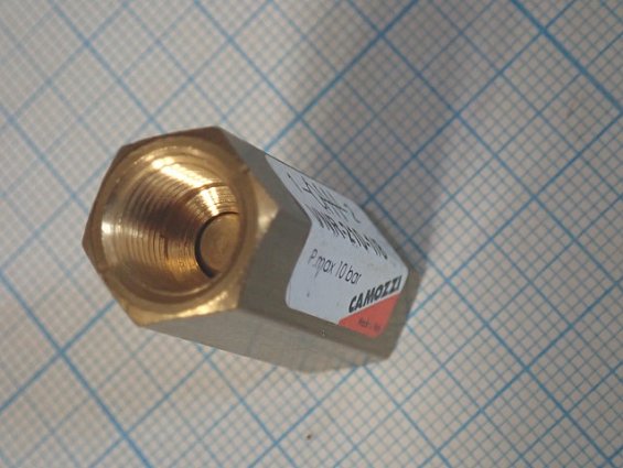 Обратный клапан CAMOZZI VNR-210-1/8