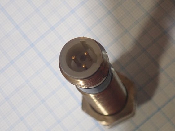 Датчик Telemecanique XS612B1MBU20 БЫВШИЙ В УПОТРЕБЛЕНИИ ИСПРАВЕН