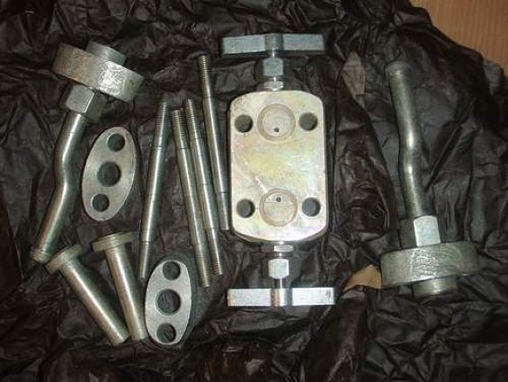 Блок вентильный 2В4.463.027 двухвентильный материал корпуса сталь 30 Блок вентильный 2В4.463.027 двухвентильный материал корпуса сталь 30