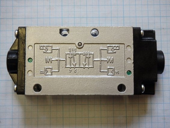 Пневмораспределитель пневмоклапан UNIVER AC-8100 ac8100