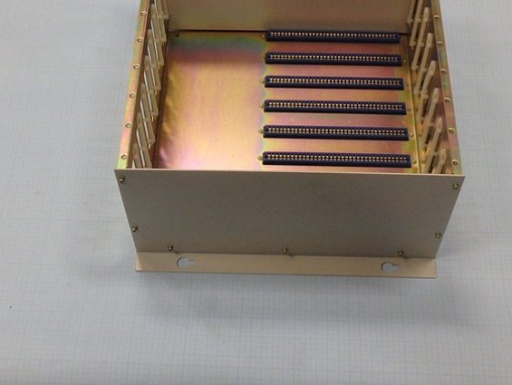 Блок расширитель TOYODA контроллера TOYOPUC-L I/0 RACK CODE.NO.4158 SOURCE 100/115V 50/60Hz