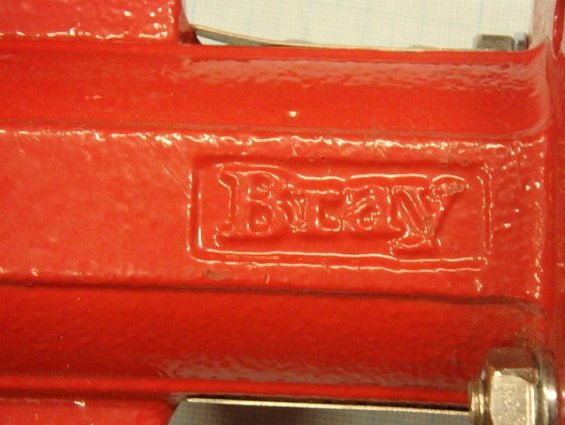 Затвор дисковый поворотный Bray 30-169-S01-DN150 серия-30 DN150 PN16 Ду150 Ру16 с ручкой
