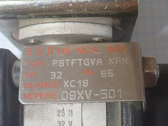 Кран шаровый MECA-INOX PSTFTGVA KPN DN32 PN65 XC18 09XV-501 муфтовый вес-1.84кг габаритный размер 16