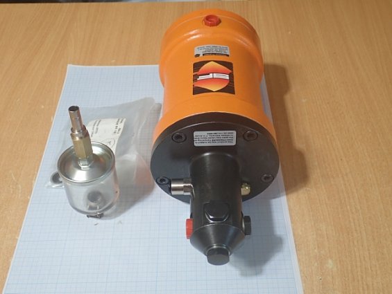 Усилитель BOOSTER Spencer Franklin SF-2300V 25:1 малообъемный воздушно-масляный
