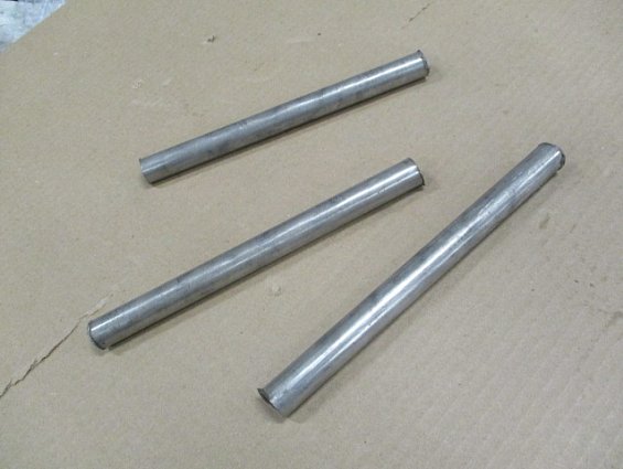 Труба нержавеющая бесшовная 12Х18Н10Т 16х1.0х184-190мм диаметр наружный Ф16.0мм толщина стенки 1.0мм