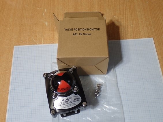 Блок концевых выключателей APL-220N IP67 LIMIT SWITCH BOX Valve Position Indicator