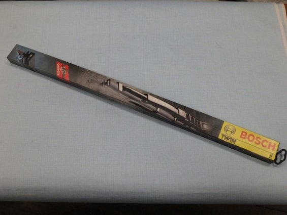 Щетки стеклоочистителя Bosch 33971182024UC 650/500 комплект дворников длина правой щетки 650mm-26"