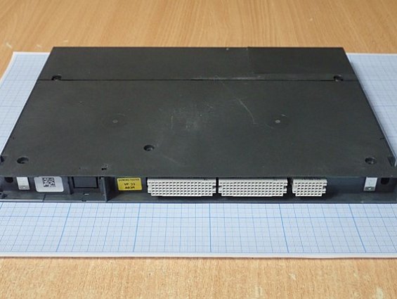 Модуль SIEMENS 6GK7443-5DX05-0XE1 бывший в употреблении почти новый