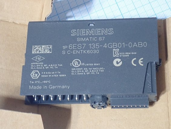 Модуль SIEMENS 6ES7 135-4GB01-0AB0