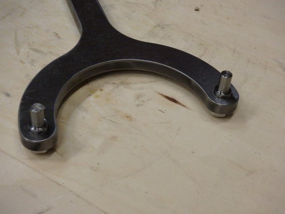 Ключ верхней крышки контргайки внутренней CPM 7930-8 5751700 Locknut Inner-7900 ролика гранулятора с