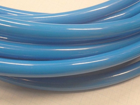 Трубка пневматическая полиуретановая  PU 12х16 8атм голубая