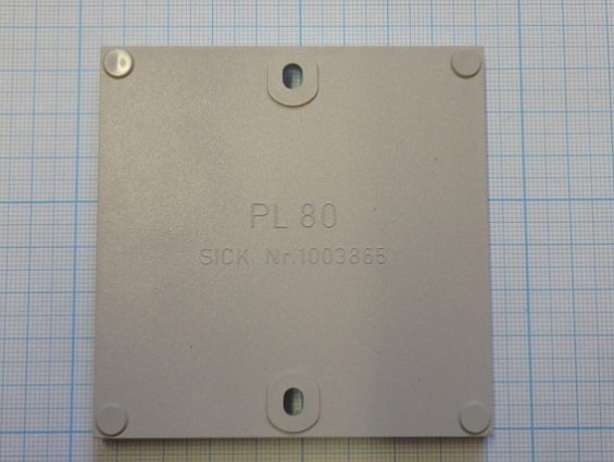 Отражатель рефлекторных датчиков SICK PL80A 1003865 для W27