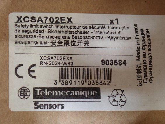 Выключатель безопасности Telemecanique XCSA702EX 903584 Made in France