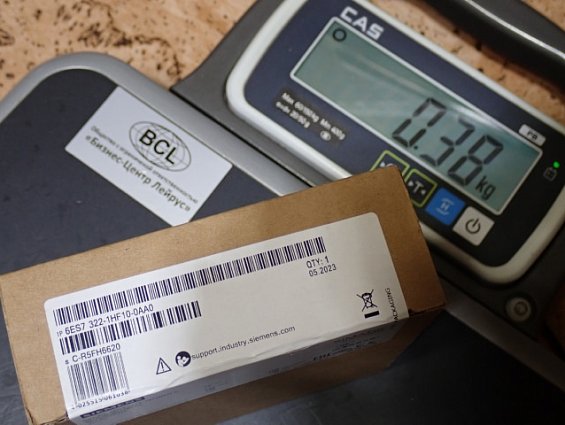 Модуль SIEMENS 6ES7 322-1HF10-0AA0 Made in Germany