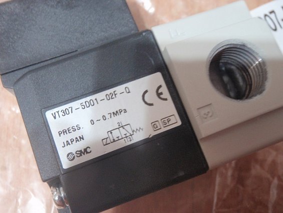 Клапан электропневматический smc Vt307-5D01-02F-Q 24VDC 0-0.7MPa SMC JAPAN