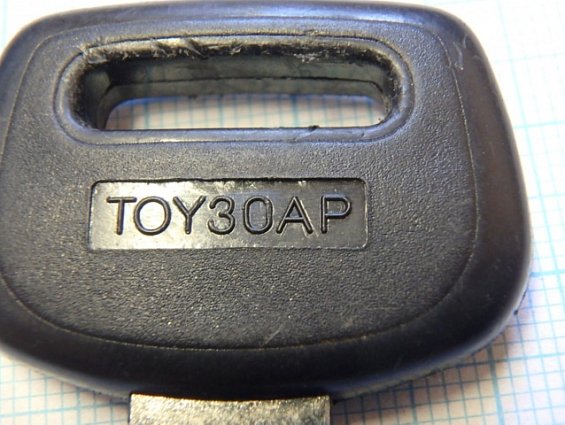 Ключ зажигания TOY30AP автомобиля MITSUBISHI CANTER