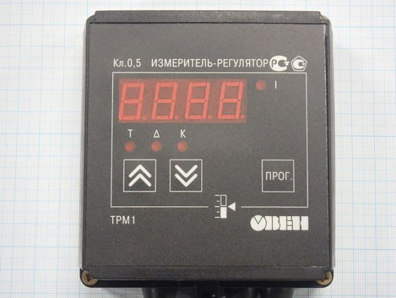 ИЗМЕРИТЕЛЬ-РЕГУЛЯТОР ОВЕН ТРМ1Б-Н.ТС.Р 85...265В 6ВА IP44 Кл.0,5 2004г микропроцессорный терморегуля