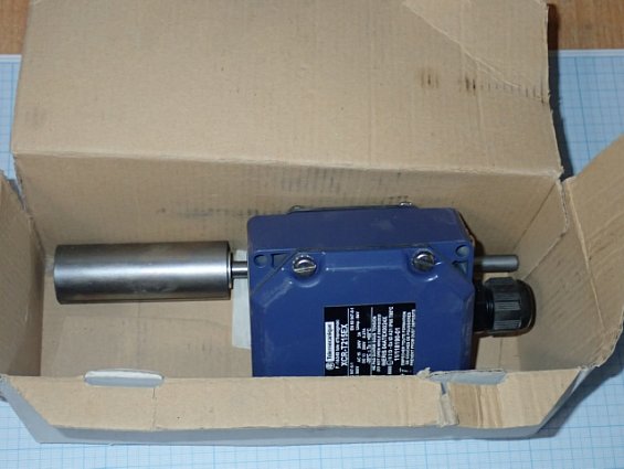 Концевой выключатель Telemecanique XCRT115EX 802795 065249 XCR-T215EX БЕЗ КРЕПЕЖА