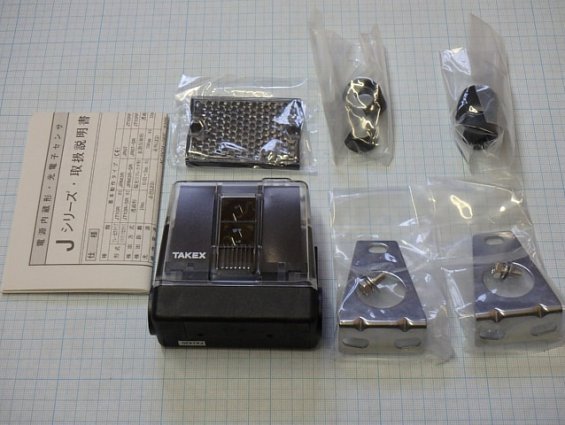 Датчик приближения SEEKA TAKEX TAKENAKA JRM3R FA13ZS 2W 24-240VAC 50-60Hz 24-240VDC IP66