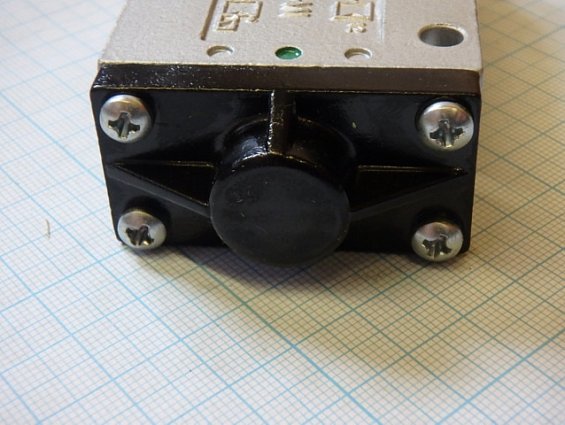 Пневмораспределитель пневмоклапан UNIVER AC-8100 ac8100