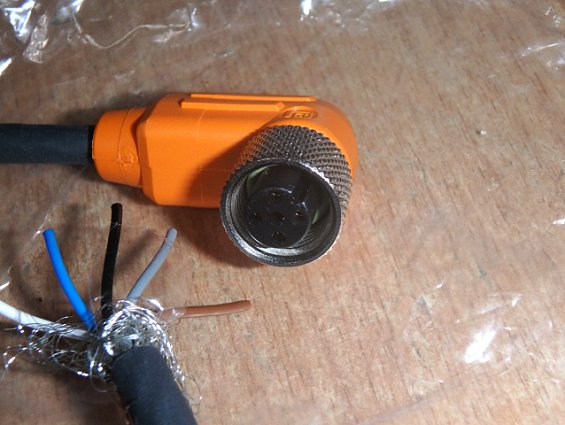 Кабель Aventics R419800109 m12 5-конт connecting cable m12-ed02-L2.5m длина кабеля 2.5m