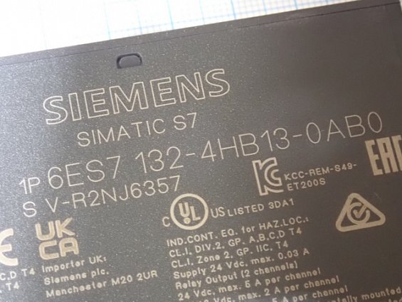 Модуль SIEMENS 1P 6ES7 132-4HB13-0AB0 Made in China