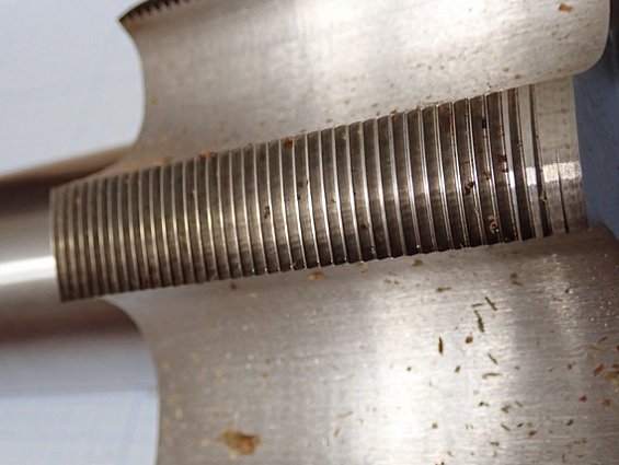 Метчик M100х2mm HSS