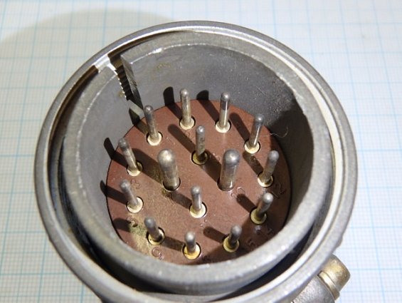 Разъем вилка кабельная ШР36П15ЭГ4 1983г.в.